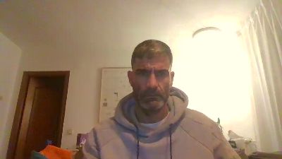 hotreds — Cam4 stream photo (Jan 2026)