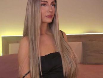 AnyaLobb — bongacams