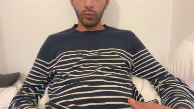 bel_9 — Cam4 stream photo (Aug 2026)