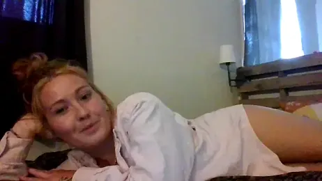 ashlynnstarr — Stripchat stream photo (May 2026)