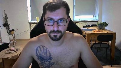 Dan_the_Man405 — Cam4 stream photo (Aug 2026)