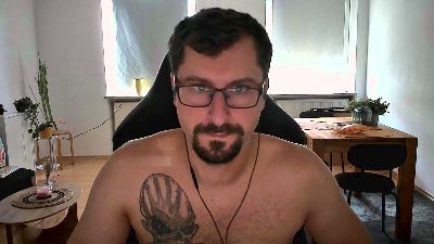 Dan_the_Man405 — Cam4 stream photo (Aug 2026)