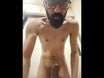Aroused_Tenancy — Stripchat stream photo (Aug 2026)