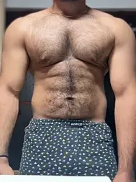 mrtoy121 — 在 stripchat 直播的网络摄像头模特