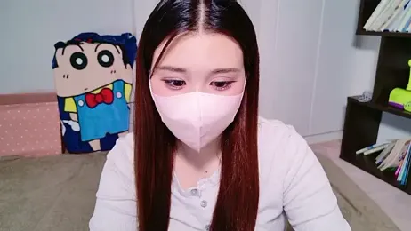 noa_chi — 在 stripchat 直播的网络摄像头模特