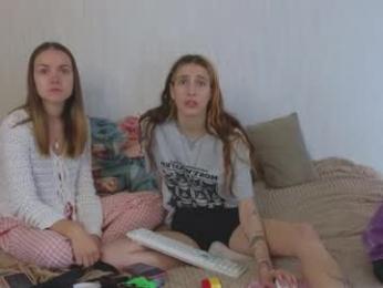 _by_double_sexy_miss_ — Chaturbate stream photo (Apr 2026)