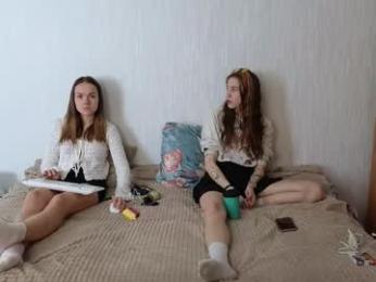 _by_double_sexy_miss_ — 在 chaturbate 直播的网络摄像头模特