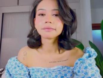 mia_sirenia — Chaturbate stream photo (Apr 2025)
