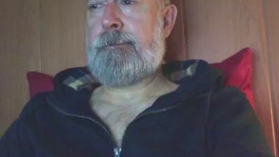 Jarpo — 在 cam4 直播的网络摄像头模特