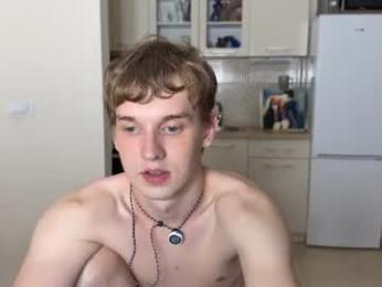 friday_gay_dude — 在 chaturbate 直播的网络摄像头模特