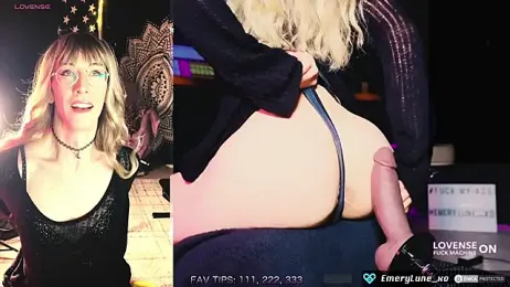 EmeryLune_xo — 在 stripchat 直播的网络摄像头模特