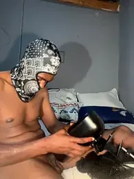 Maskman941 — Stripchat stream photo (Nov 2025)