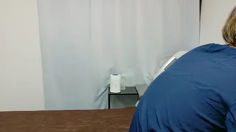 Men-esthe-Live — 在 stripchat 直播的网络摄像头模特