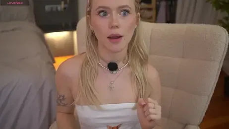 LexieLoree — Stripchat stream photo (Mar 2026)