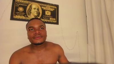 Ben_Castro — Cam4 stream photo (Apr 2026)