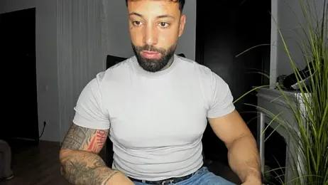 MasculineGuy99 — 在 stripchat 直播的网络摄像头模特