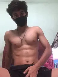 karan72819 — 在 stripchat 直播的网络摄像头模特