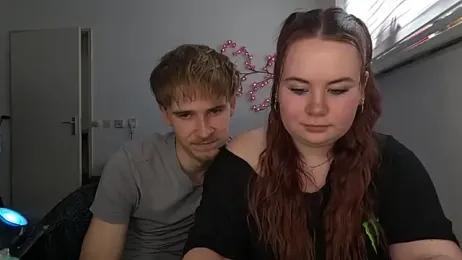 UnknownLovers — 在 stripchat 直播的网络摄像头模特