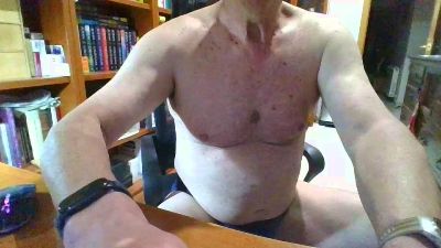 quique185bcn — Cam4 stream photo (Apr 2026)
