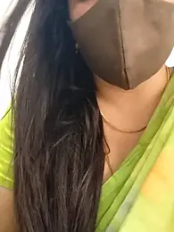 tamilrojaodi — Stripchat stream photo (Apr 2026)
