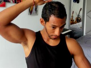 Tylor Jess — flirt4free