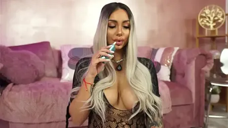 GoldenAmber — stripchat