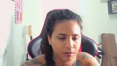 Hot_ama — Cam4 stream photo (May 2026)