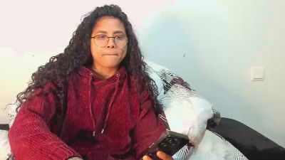 Hot_ama — 在 cam4 直播的网络摄像头模特