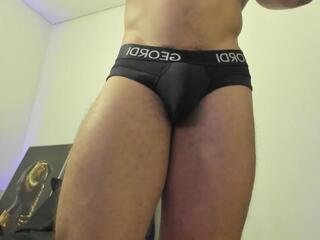 Andrew Benz — flirt4free