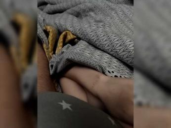 Nanabananaaa — 在 bongacams 直播的网络摄像头模特