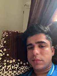 Yashhhh_69 — Stripchat stream photo (Aug 2026)