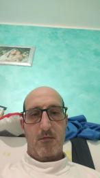 romanovoglio — 在 cam4 直播的网络摄像头模特