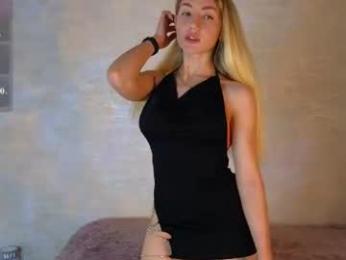 ella__sweety — 在 chaturbate 直播的网络摄像头模特