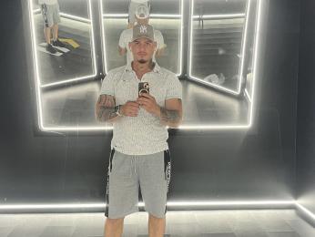 YoucefThompson — Livejasmin stream photo (Jul 2025)