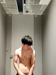 Babydemilk — 在 stripchat 直播的网络摄像头模特