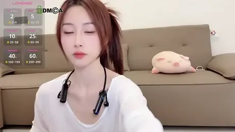 Lan-mei — 在 stripchat 直播的网络摄像头模特