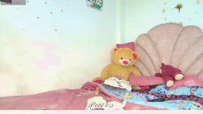 charlottewalker — Cam4 stream photo (Apr 2026)