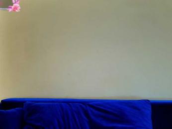 Julia-Robertson — bongacams