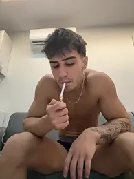 nomorelies — 在 stripchat 直播的网络摄像头模特