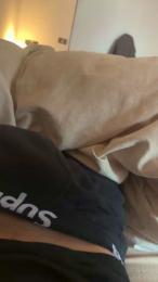 lalla00 — Cam4 stream photo (Feb 2026)