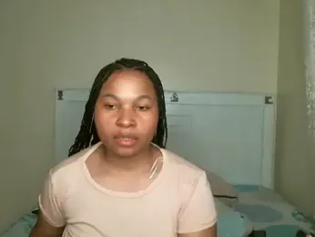 I-am-iconic — Stripchat stream photo (Jul 2025)