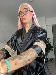 miss_tatiana_ — 在 stripchat 直播的网络摄像头模特