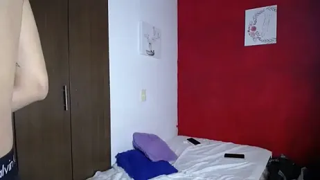 top_jax1 — 在 stripchat 直播的网络摄像头模特