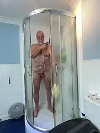 bigpru — Stripchat stream photo (Apr 2026)