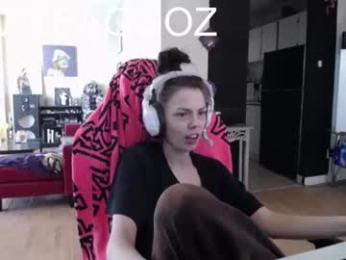 tinykylie — Chaturbate stream photo (Mar 2023)