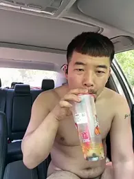 sdzx520 — 在 stripchat 直播的网络摄像头模特