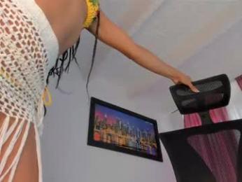 joelandalexa — 在 chaturbate 直播的网络摄像头模特