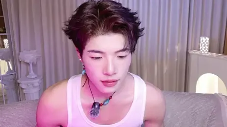 RenZeng — Stripchat stream photo (Sep 2026)