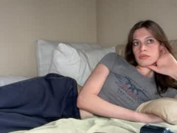 goddess_larz — Chaturbate stream photo (Aug 2026)