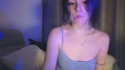 kissedbythemoon — 在 cam4 直播的网络摄像头模特